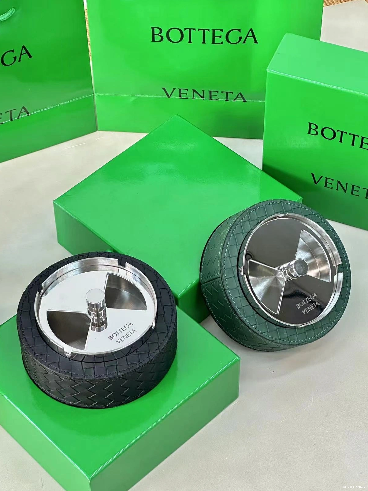 BOTTEGA ASHTRAY 0802